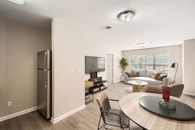 Photo - The Grand at Riverside