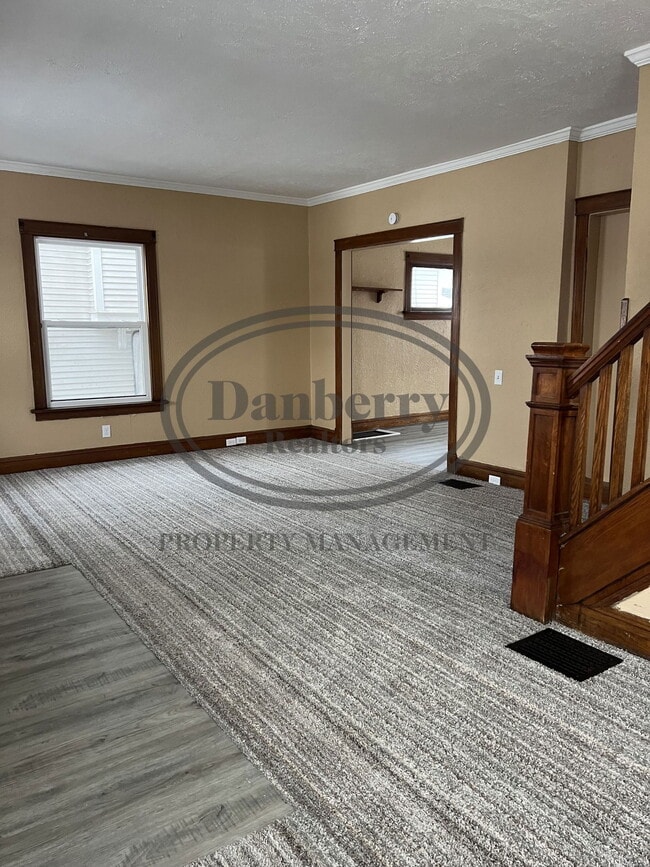 Photo - 2416 Lawton Ave