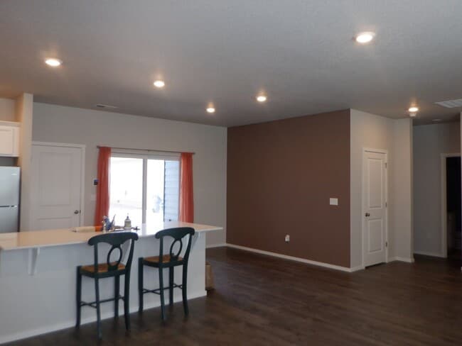 Photo - Newer Single Level 2 Bed/2 Bath in NW Redm...
