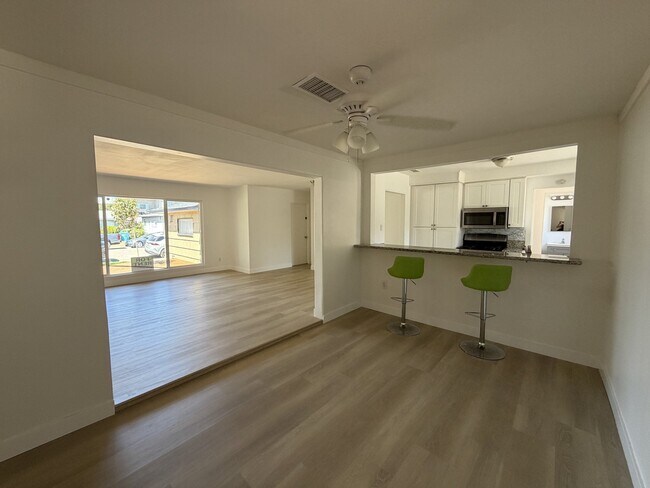 Photo - 6133 Dorothy Dr