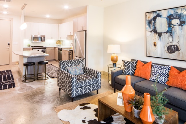 Photo - Magnolia on Gilbert