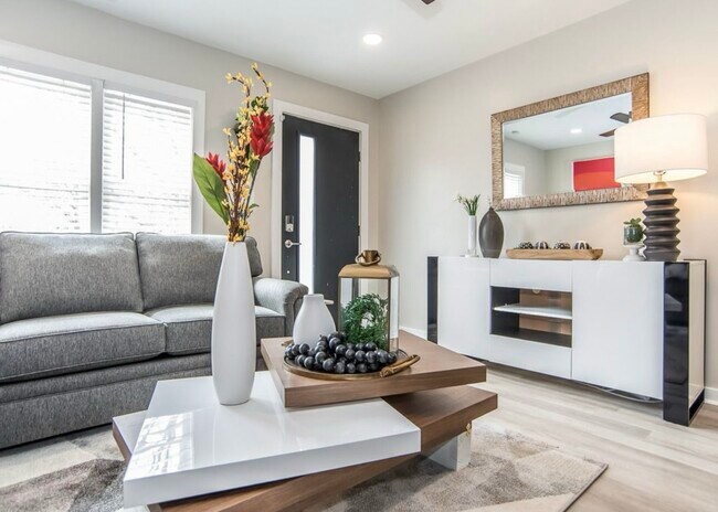 Photo - 3812 Burt Dr