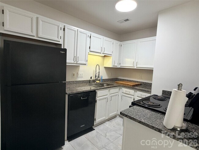 Photo - 5917 Crape Myrtle Ln