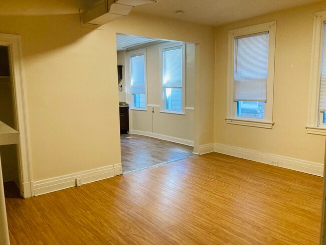 Photo - 1630 Lowrie St Unit 3