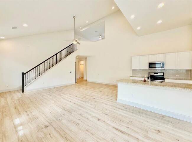 Photo - 18321 Anicio Gallo Dr