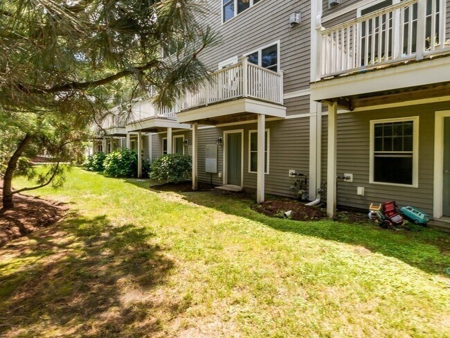 Photo - 400 Cross St Unit 403