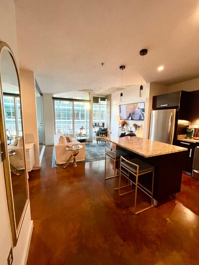 Photo - 600 12th Ave S Unidad 716