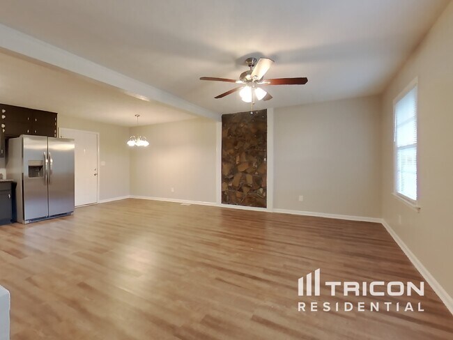 Photo - 60 Wellington Dr