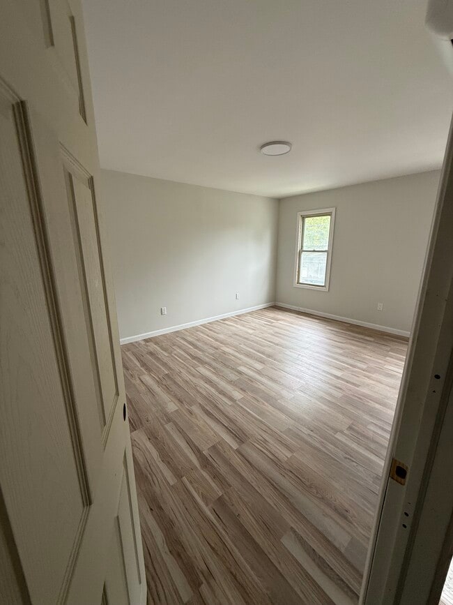 168 Lenox Ave