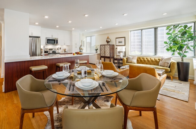 Photo - Regency Plaza