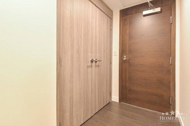 Photo - Resort-Style Luxury Living in Surrey City ... Unit 3107