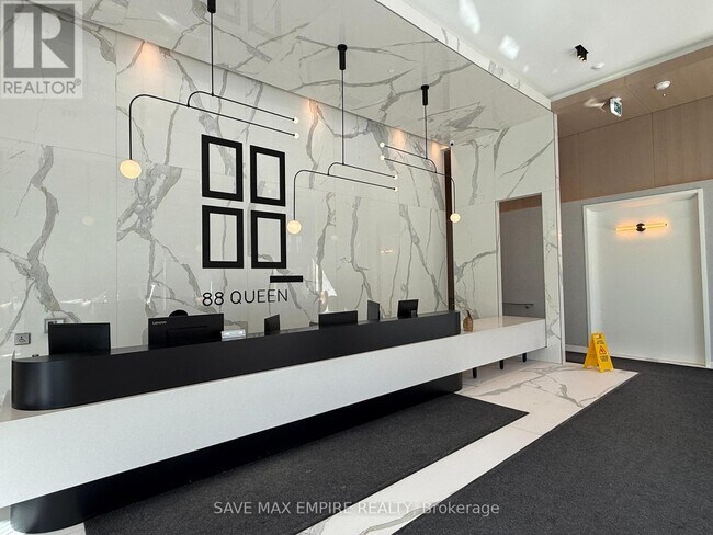 Photo - 88 Queen St E Unit 5316