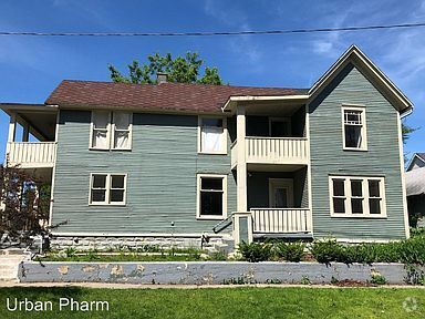 Building Photo - 1247 Quarry Ave NW Unit Apt 2