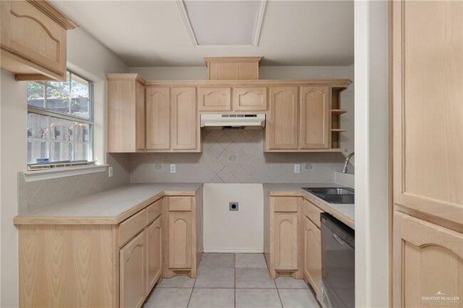 Photo - 11 Jubilee Ave