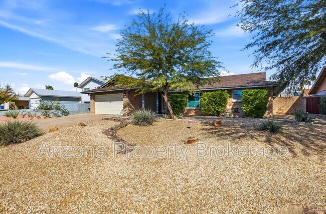 Photo - 1704 E Bell De Mar Dr