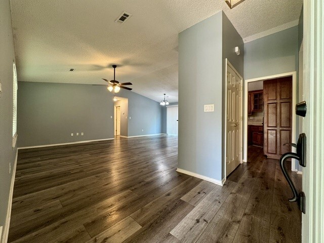 Photo - 13135 Pleasant Hill Rd