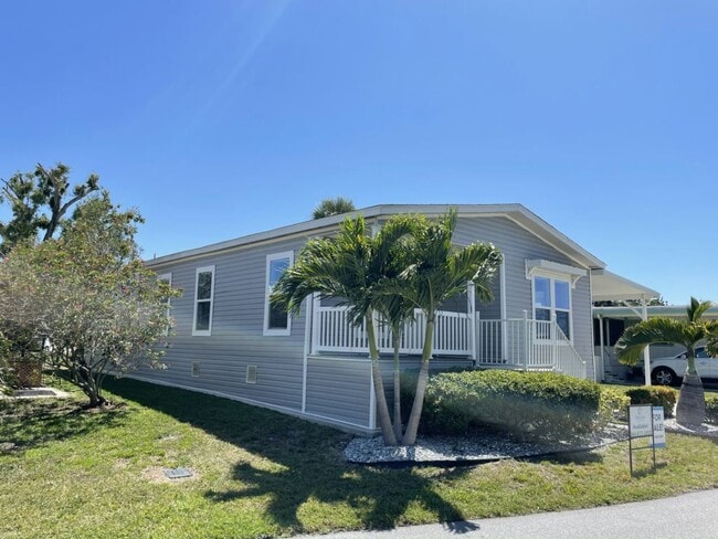 Building Photo - 4270 74th St N Rental