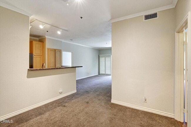 Photo - 300 N El Molino Ave Unit 323