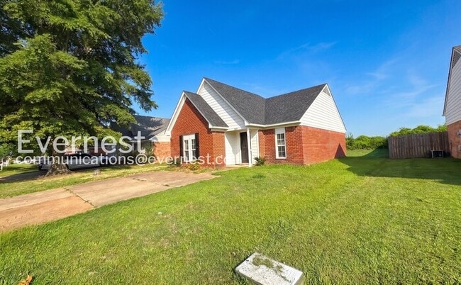 Photo - 5669 Kaitlyn Dr W