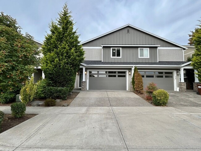 113 NE 30th Ave