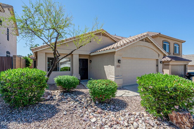 Building Photo - 6347 W Saddlehorn Rd