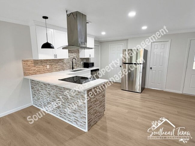 Photo - 5260 Landry Ln