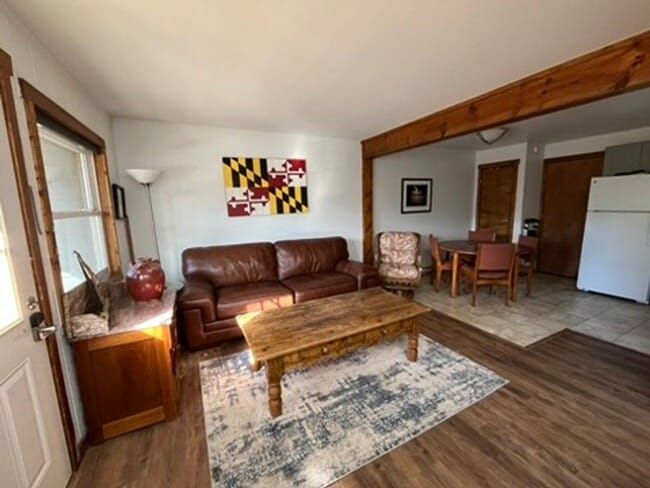 Photo - Winter Seasonal Lease! Sun filled, furnished and ready for you!