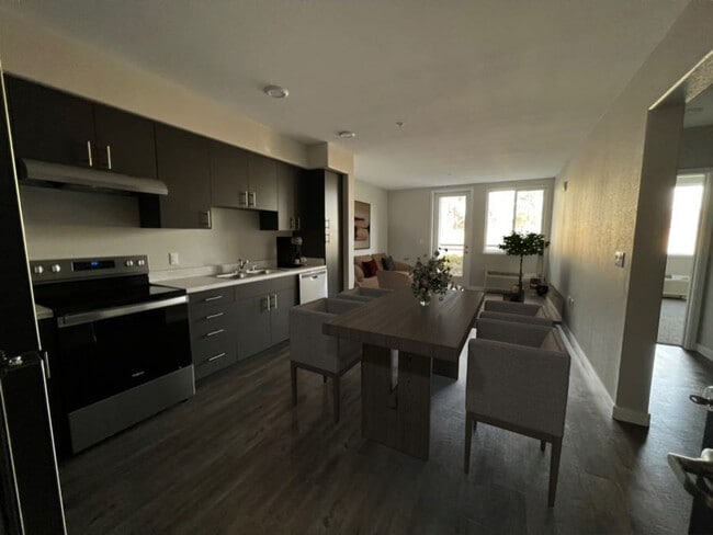 St. Anton Apartments