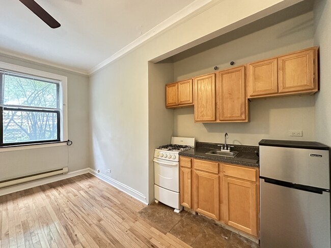 Photo - 4349 N Damen Ave Unit 701