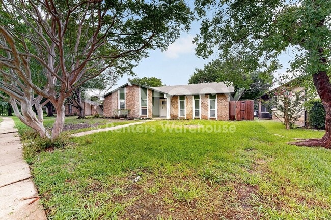 Photo - 1207 Creekwood Ct
