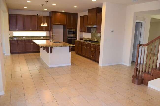 Photo - 4 Bed/3.5 Bath Home in Elk Grove! -  Resident Benefit Package Property