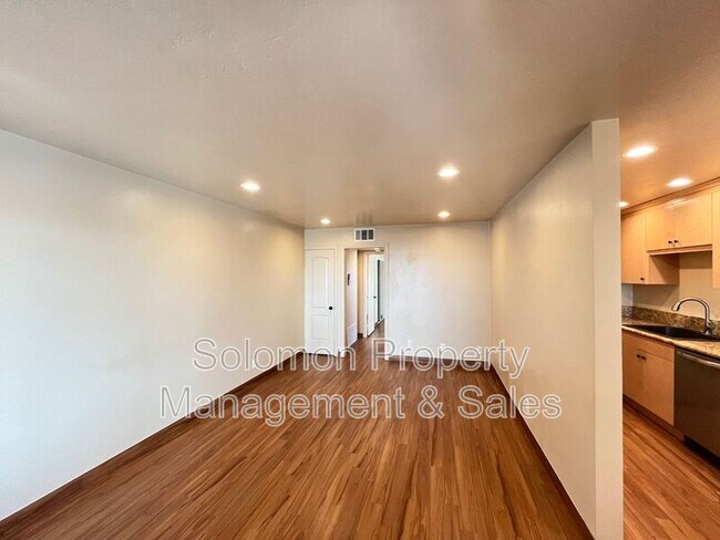Photo - 123 S Nevada St Unit F