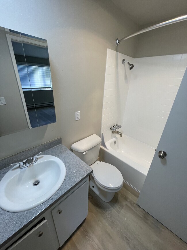 Photo - Sherwood Gardens