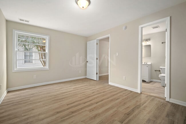 8 S Reed Ave