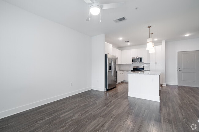 1BR, 1BA - 748SF A3 the Cordelia 2250-310