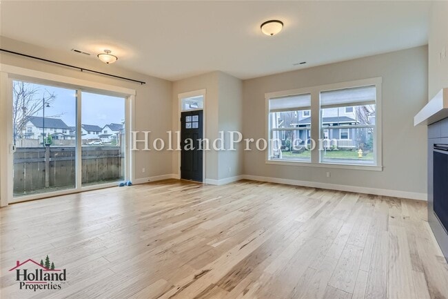 Photo - Charming 3-Bedroom Retreat in Quiet Beaverton Neighborhood
