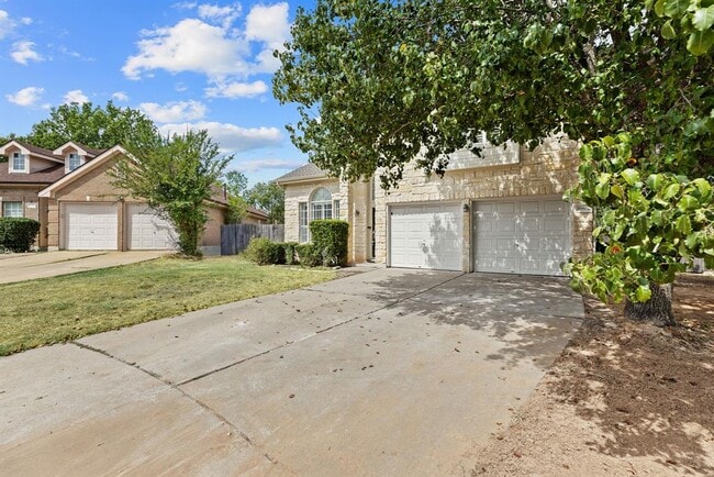 Photo - 16802 Bailey Jean Dr
