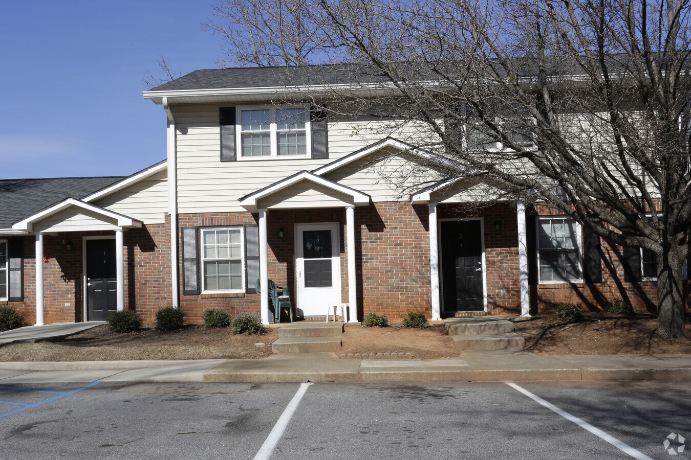 Photo - Holly Springs Apartments