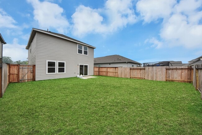 Photo - 18740 Lucas Michael Wy