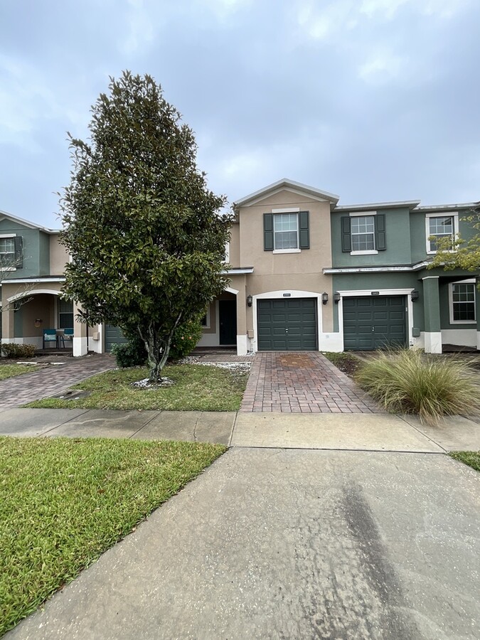 Townhome in Lake Nona - Townhome in Lake Nona