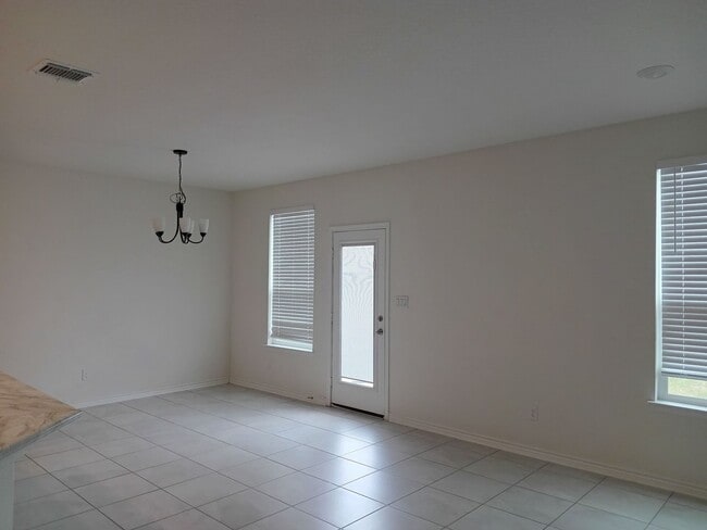 Photo - 3515 Andromeda Way