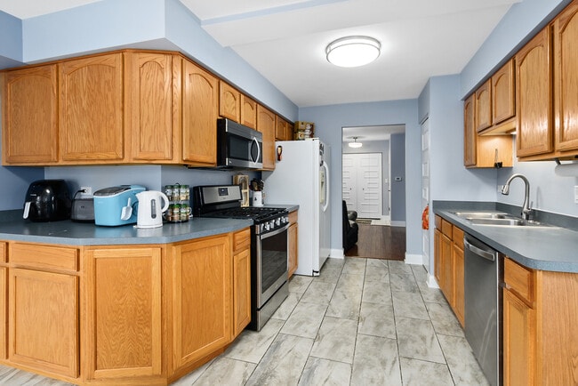 Photo - 11112 E Cove Cir