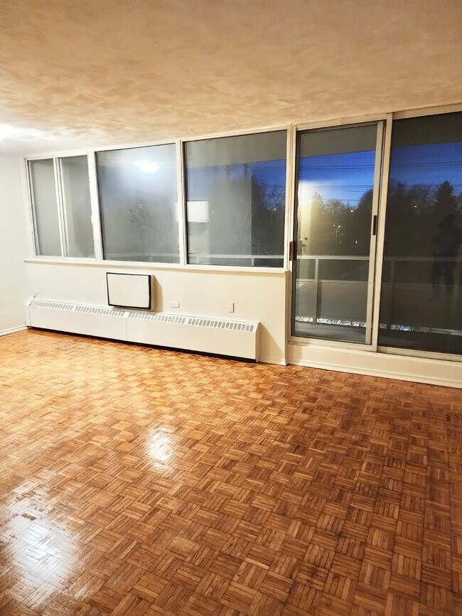 Photo - 186 Edinburgh Rd S