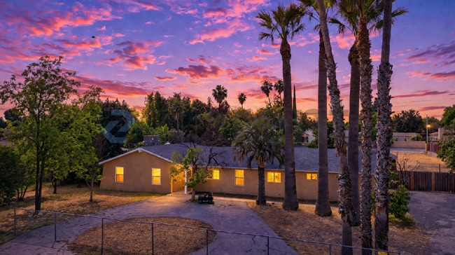 Photo - 4109 N Cornelia Ave