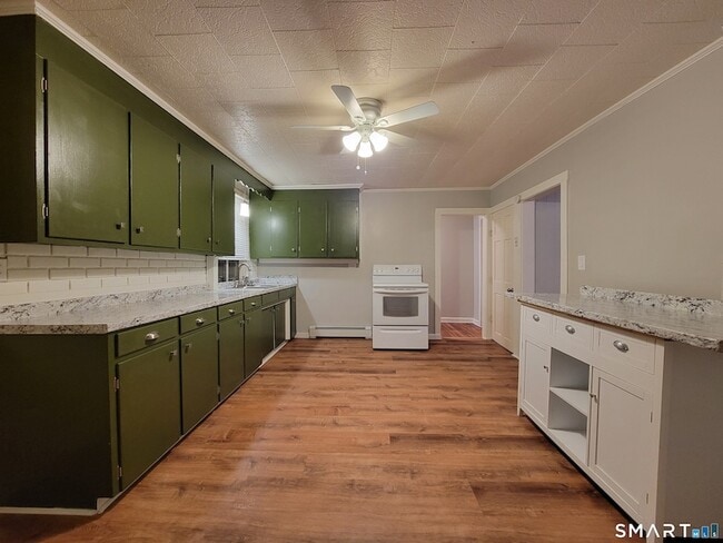 Photo - 344 Boswell Ave