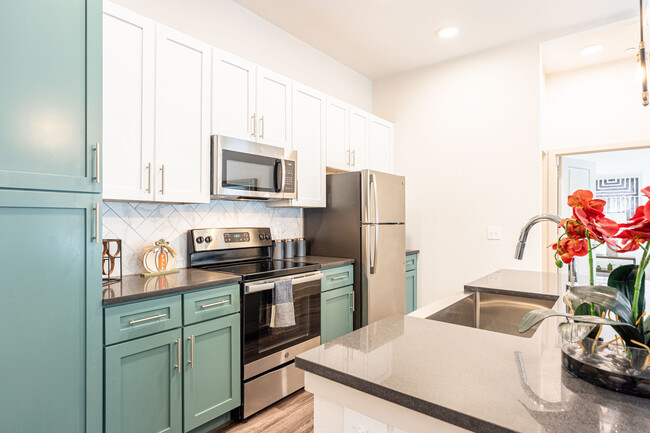 Building Photo - The Everett at Ally Village Rental