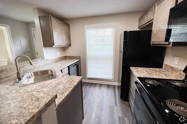 Building Photo - Woodhills Apartments
