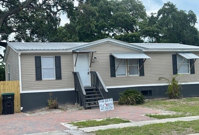 Photo - **3/2 Manufactured home near Boggy Creek Road/Taft** Unidad m9663c