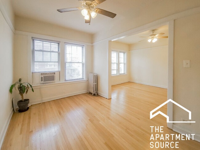 Building Photo - 5107 N Winchester Ave Unit 2