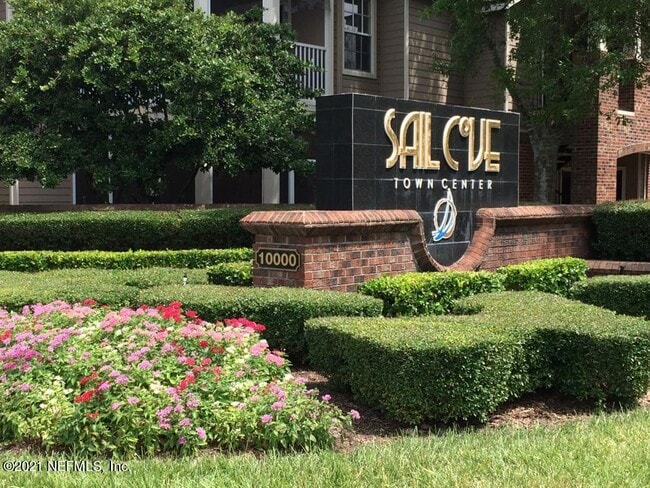 Photo - 10000 GATE Pky